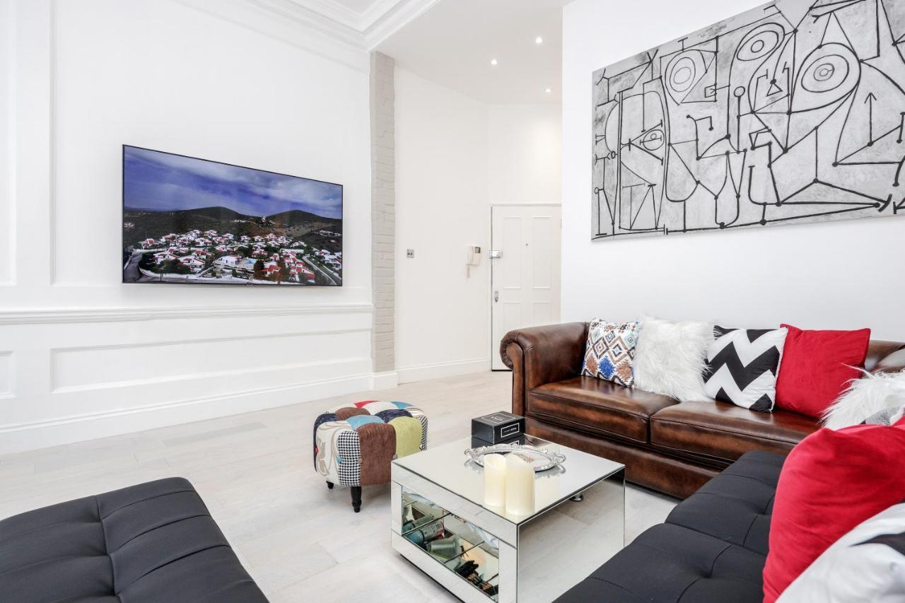 Oxford Street 2 Bed Apartment London Bagian luar foto