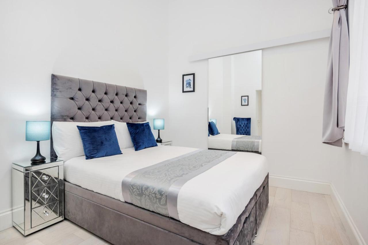 Oxford Street 2 Bed Apartment London Bagian luar foto