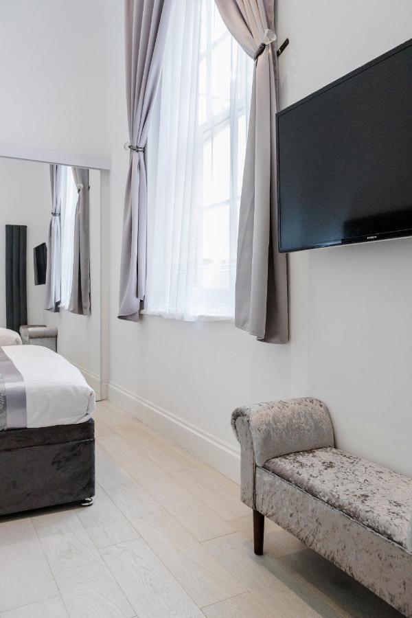Oxford Street 2 Bed Apartment London Bagian luar foto