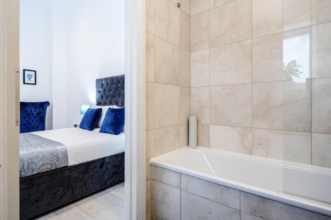 Oxford Street 2 Bed Apartment London Bagian luar foto